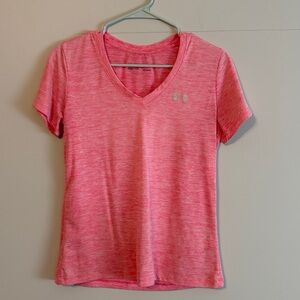 Under Armour Women's Heathered Pink V-Neck Tee. Small. Dry fit.